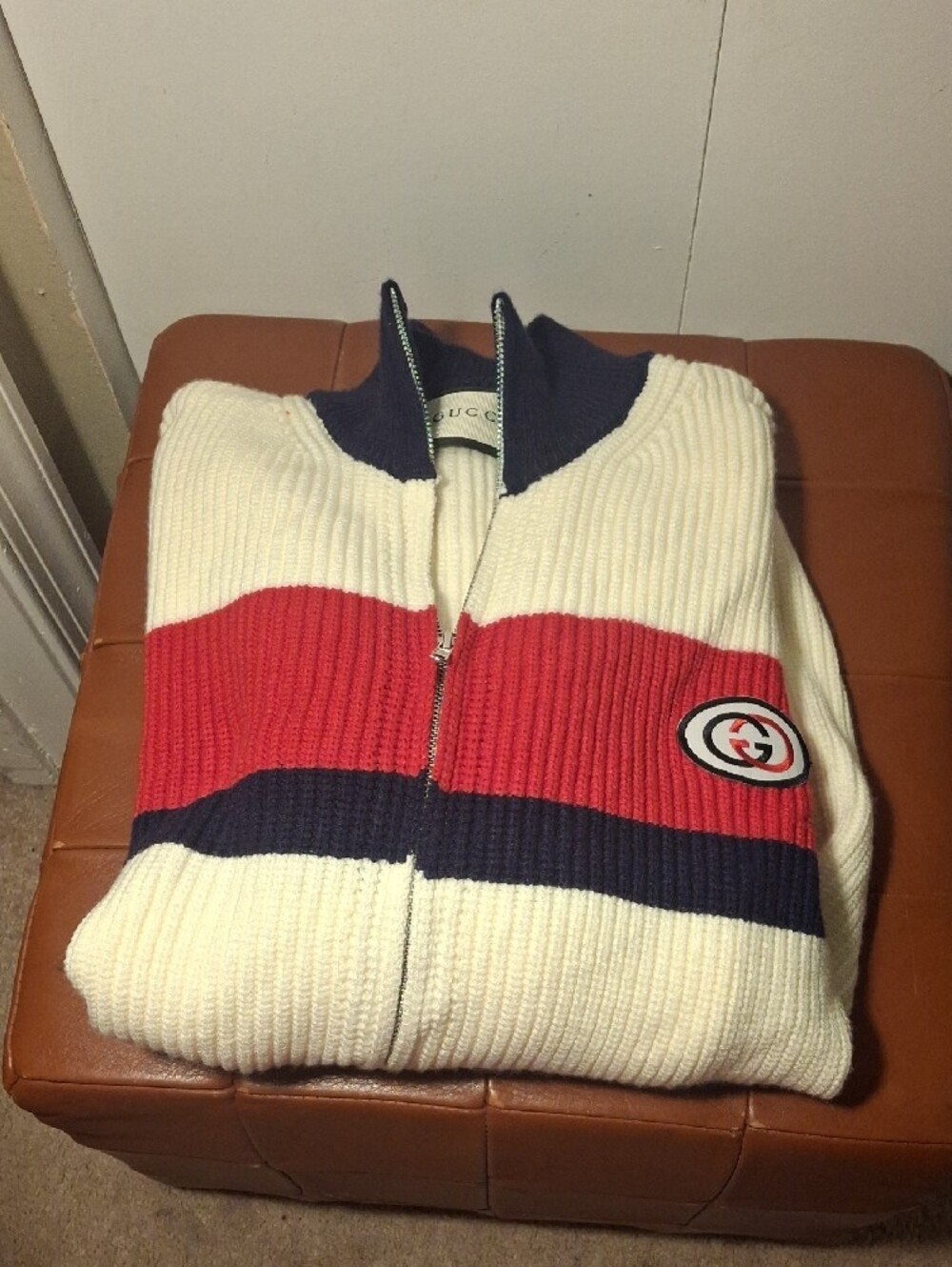 Gucci Men's Cream Zip-Up Sweater with Red & Navy Stripes - Picture 9 of 10